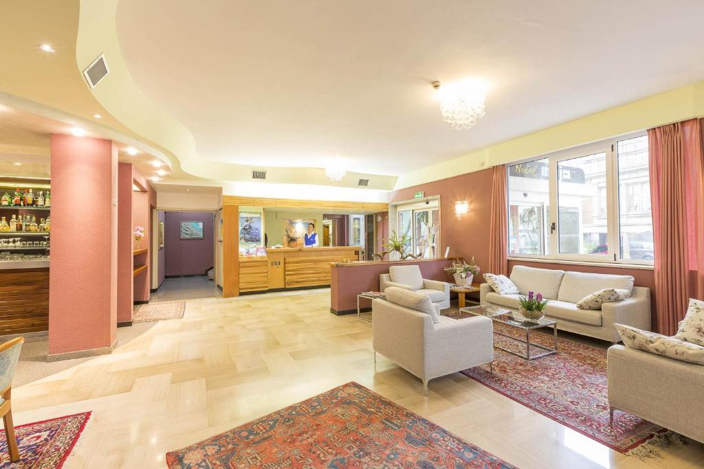 Hotel Maja Пескара Экстерьер фото